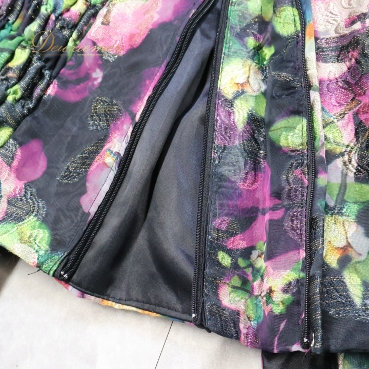 パーティドレス ワンピース ドレス 演奏会 カラードレス 発表会 パーティ Da Vistosa ドニャヴィストーサ 黒 紫 ピンク 緑 フリル レース 花柄 ブラック系 ピンク系 グリーン系 デザイン 華やか フェミニン 結婚式 ステージ衣装 おしゃれ レディース