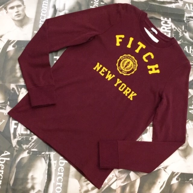 Abercrombie＆Fitch　MENS　ロンＴ　Ｍサイズ