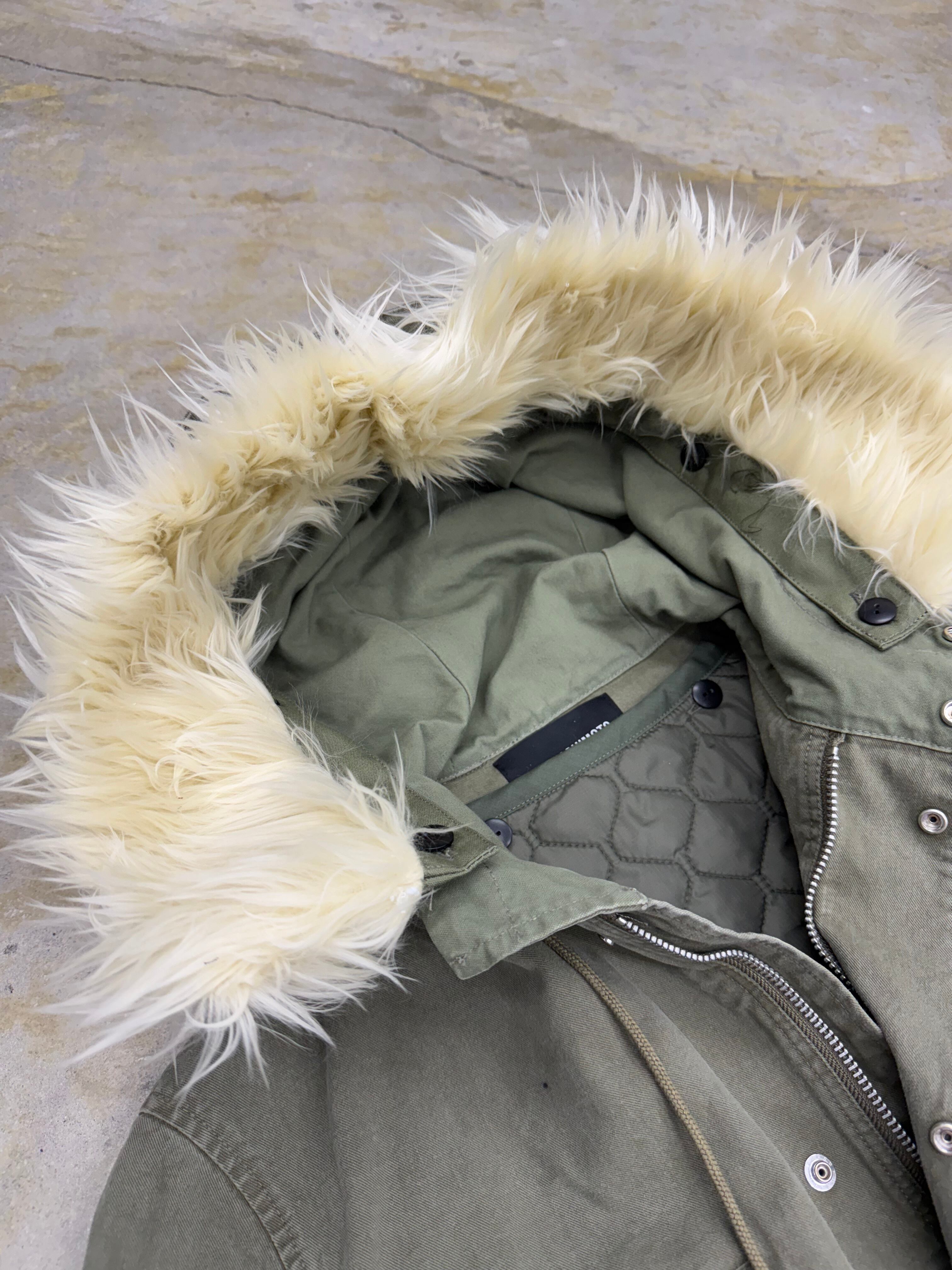 YUKI HASHIMOTO | BONDAGE MOD'S COAT | KHAKI | HOWDAY