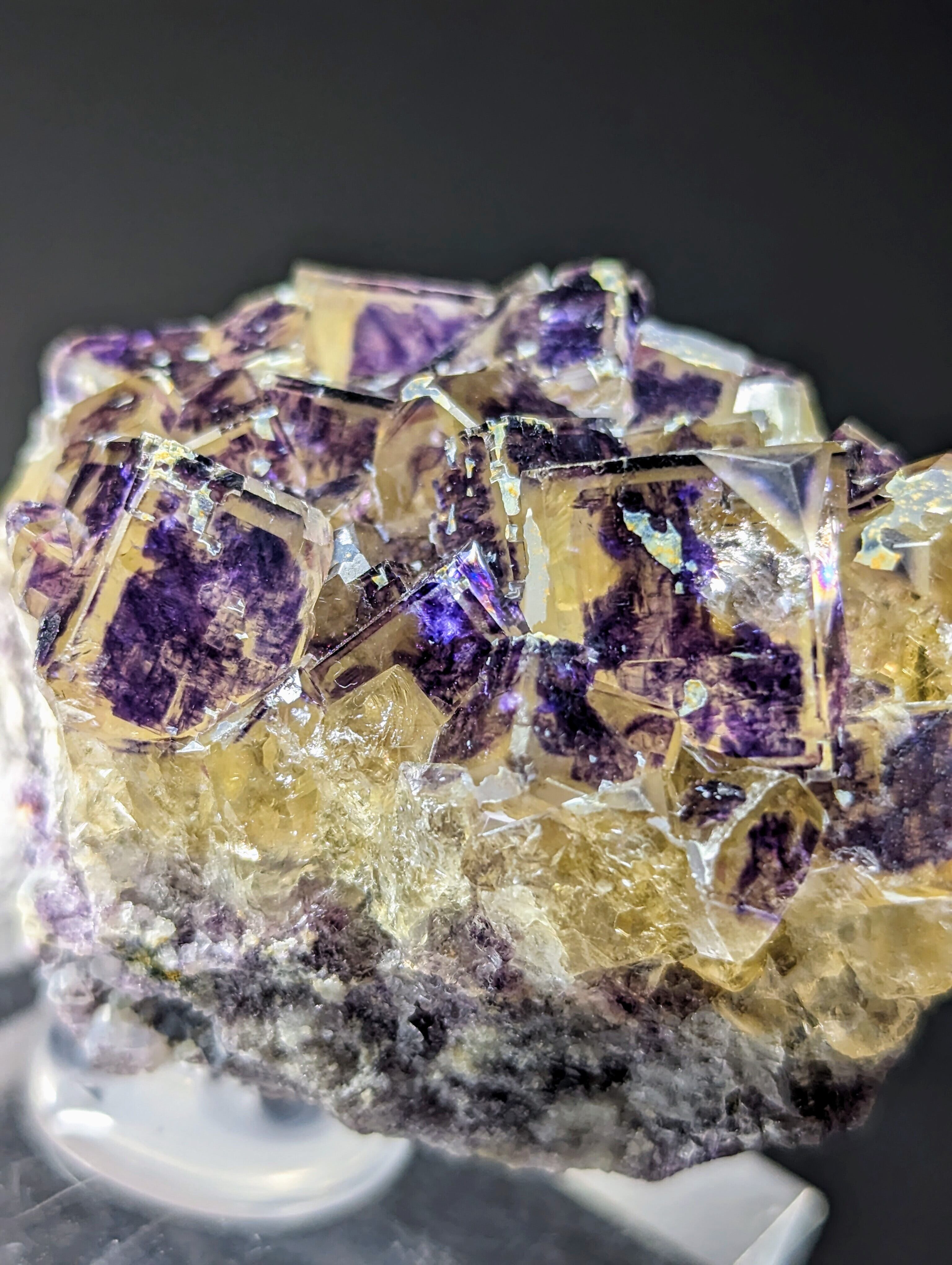 フローライト Purple Bunny Pocket, Okorusu Mine, Namibia R5-1233 