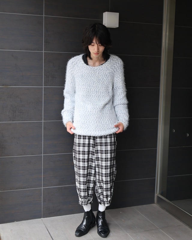 round neck waffle shaggy knit