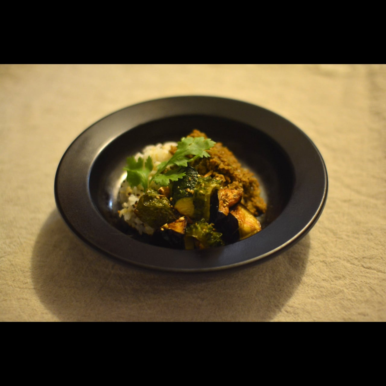 お皿としてそのまま使える鉄製フライパン＆ハンドルセット Sサイズ