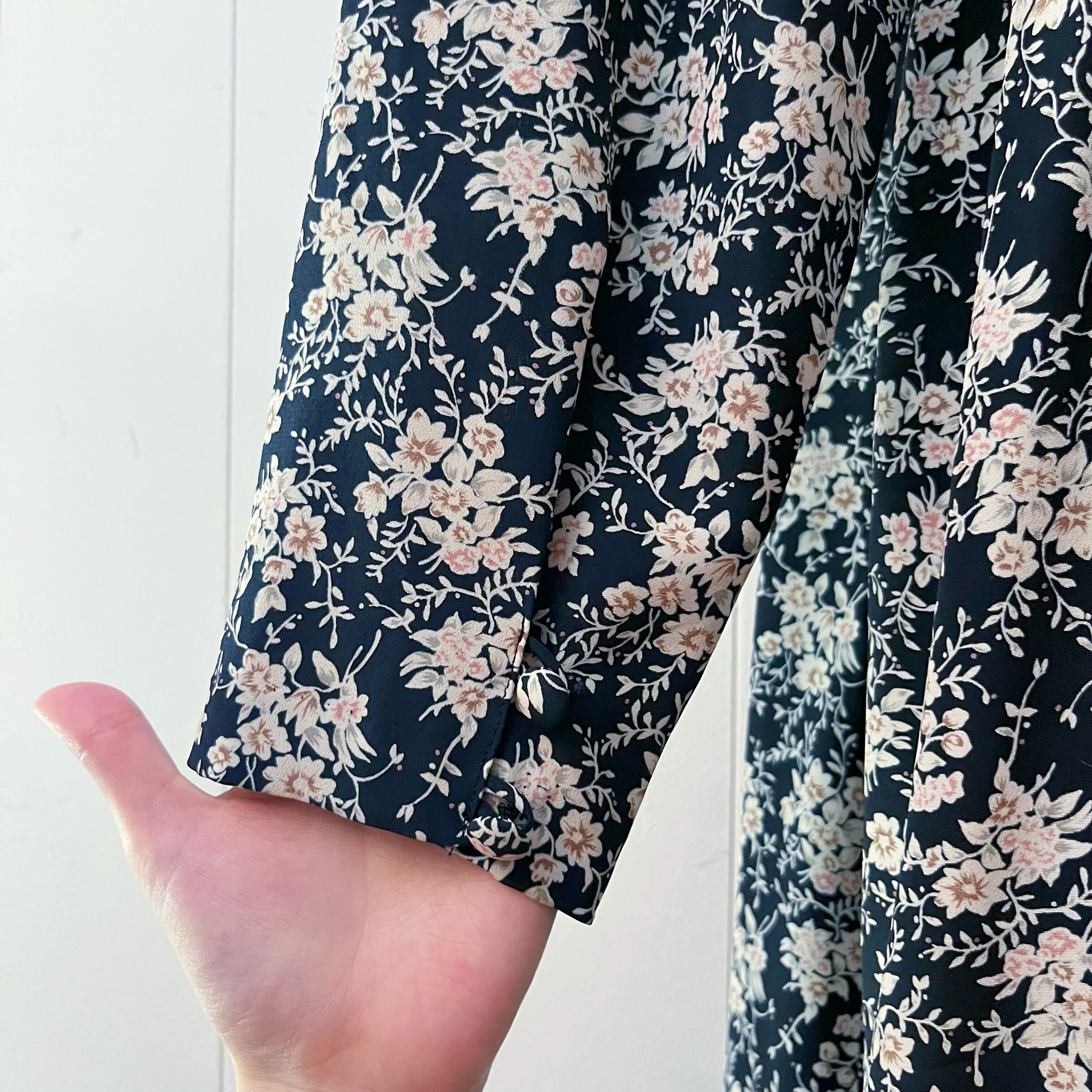 neck frill white flower one-piece