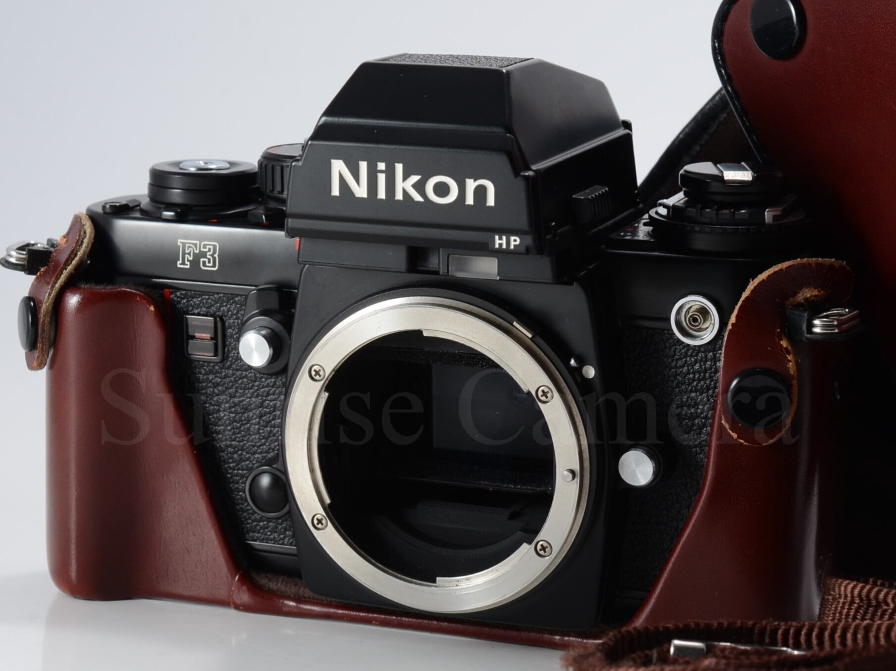作例ブログ】Nikon F3HP ボディ 整備済 CF-22ケース付 ニコン (60256