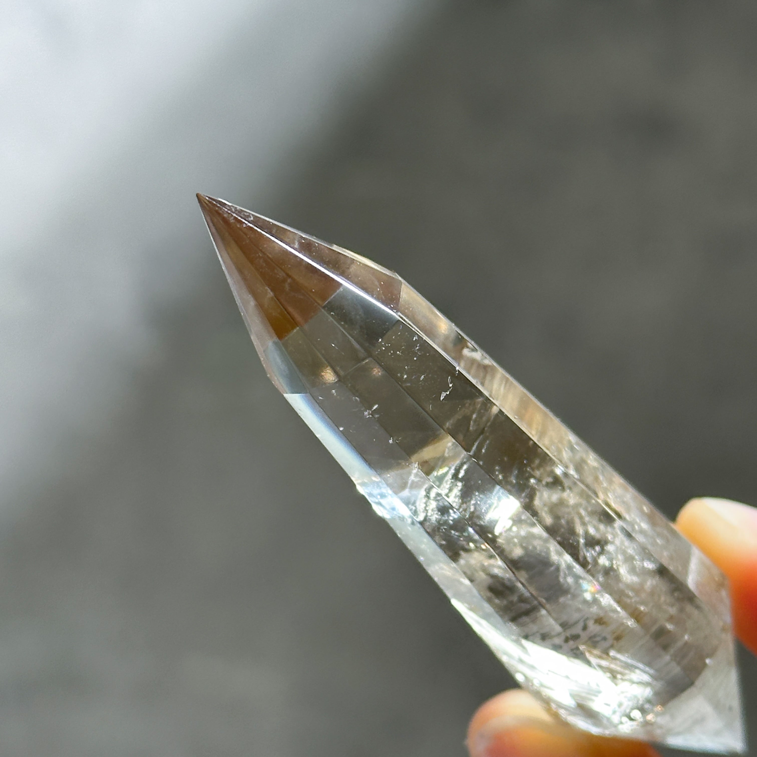 ミナスジェライス産スモーキークォーツ ダブルターミネイテッド11