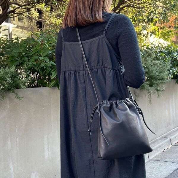 【日本製×日本レザー】カウレザーレザー 巾着ショルダーバッグ 6732