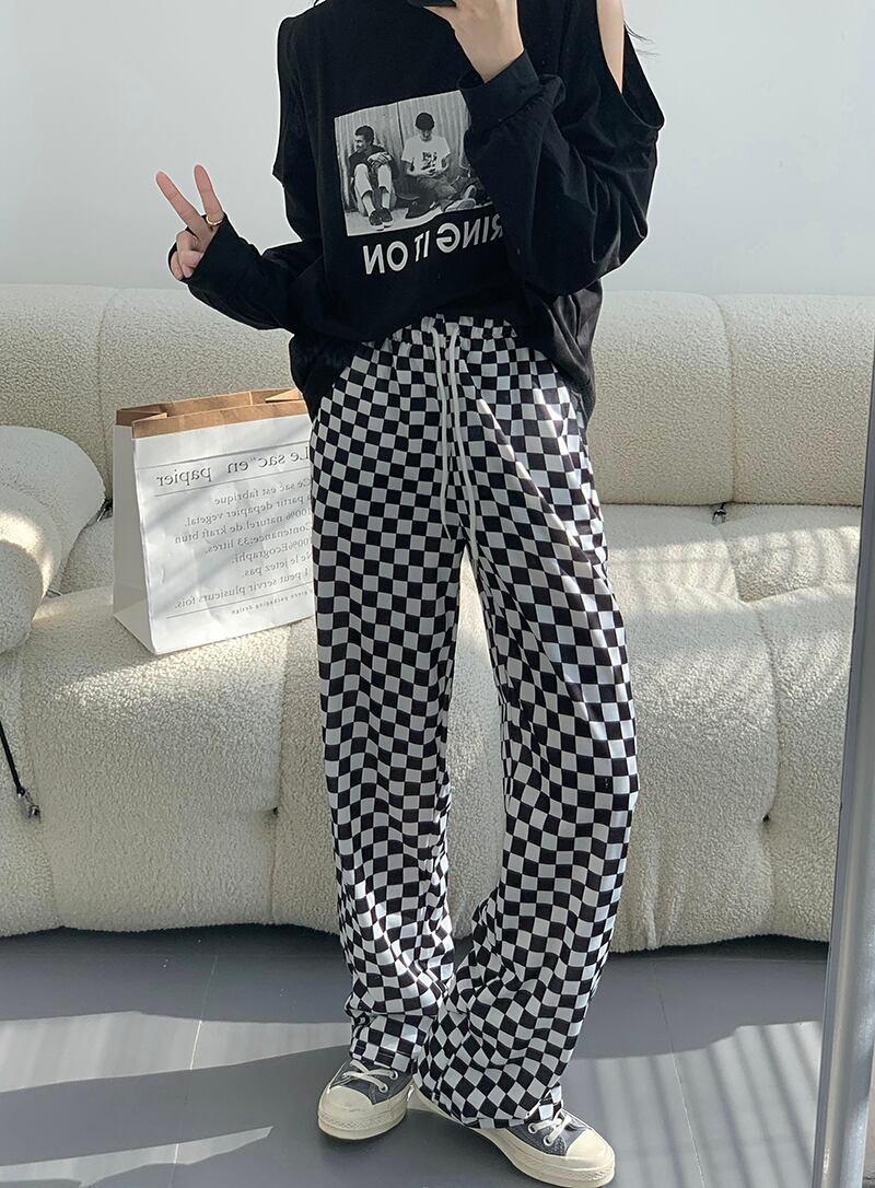 ブラックホワイト格子柄カジュアルパンツ スプリングオータムルーズスタンダード レトロ 春物 秋物 モンロー95894694761
