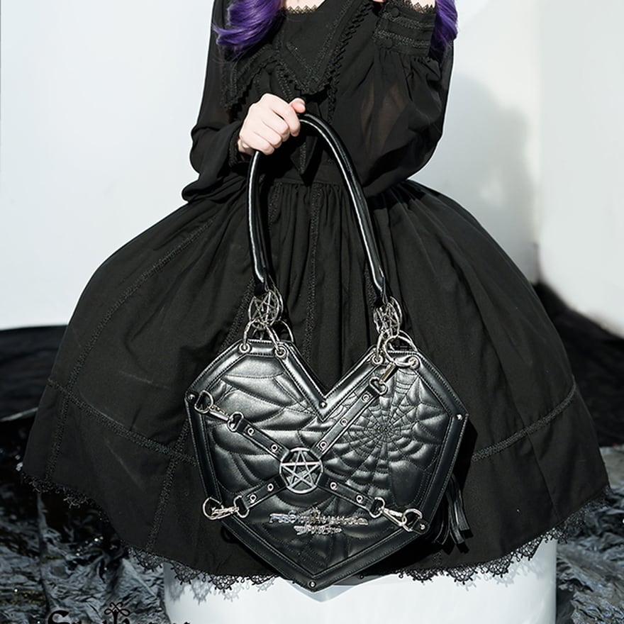 SALE☠﻿ KILLSTAR 五芒星 ショルダーバッグ 地雷 y2k ショルダーバッグ ハート 五芒星 メタルギア 闇かわいい 系｜天使と