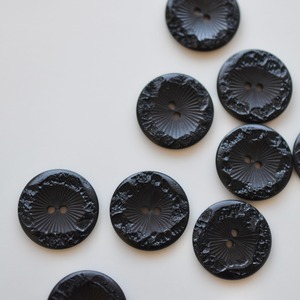 フランス 凹凸フレーム×ブラック 2穴 18.5㎜