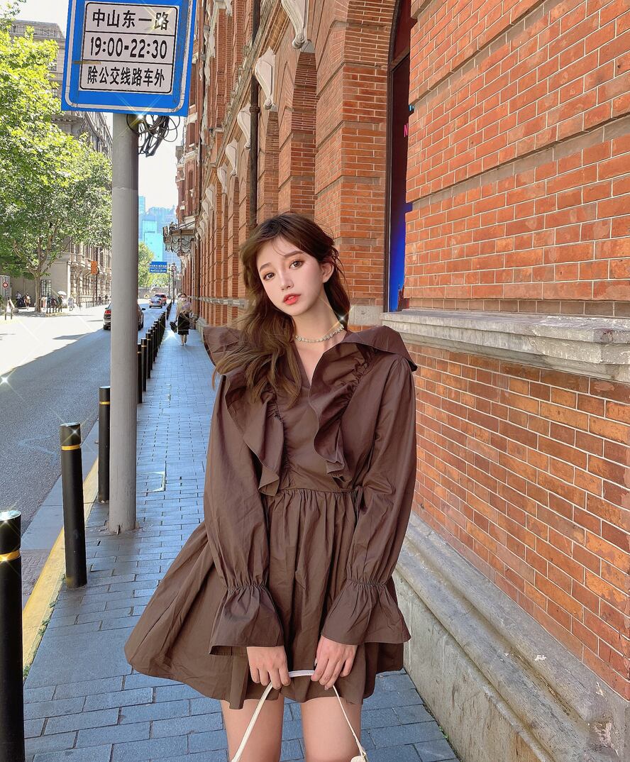 フランスのレトロなVネックフリルドレス女性初秋の小さなショートスカート2020新しい気質の薄いスカート ブラックストロベリース20446833808