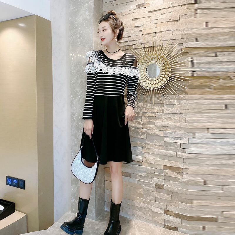 プラスサイズの女性の秋の新しいファットシスタースリムスリミングドレスフリルスカートファットMMカジュアルストライプスカートトレンド ミックスインファッション47754763216
