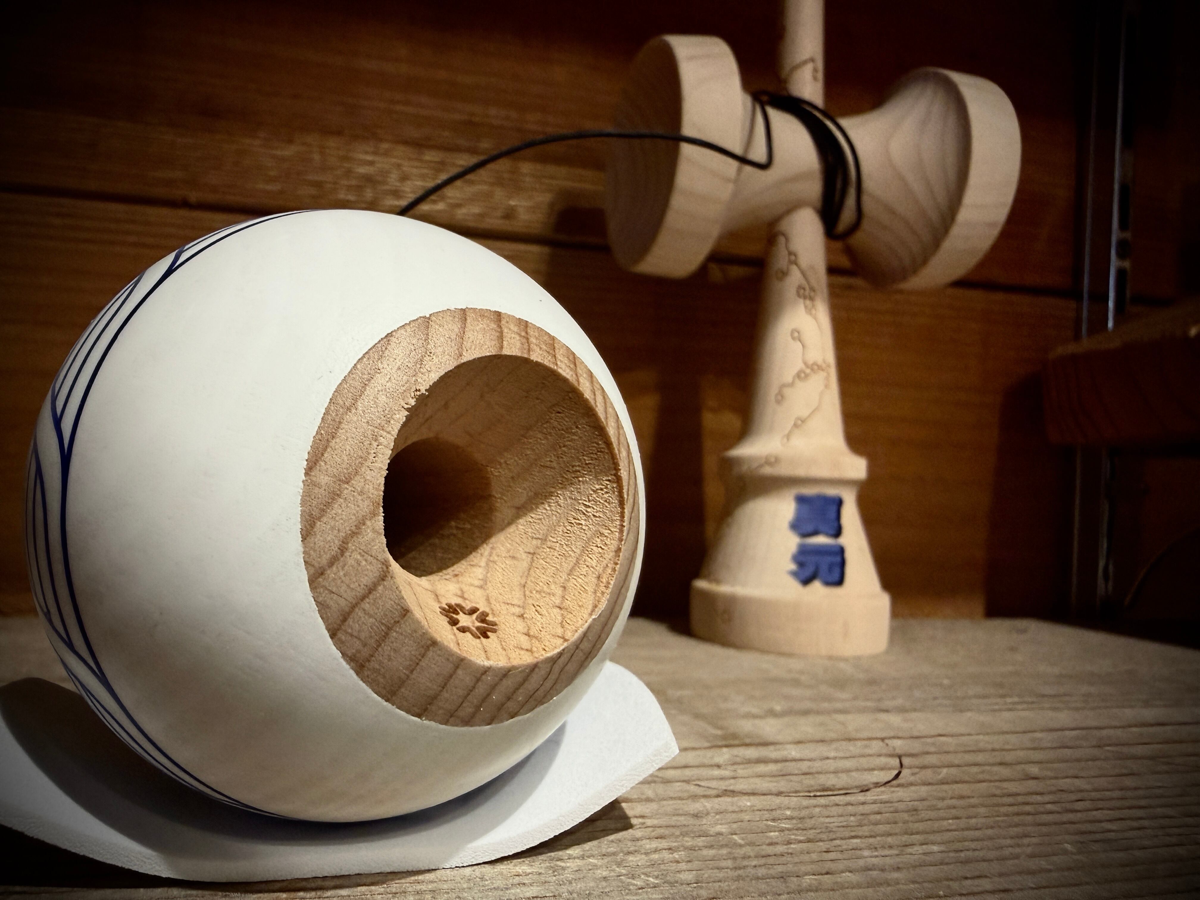 TAPA x Cereal kendama Gregor-Blue Rethink Shape けん玉 | MERSYS