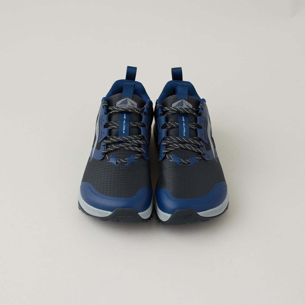 箱なし！25.5cm( M7.5 )のみ！ALTRA アルトラ LONE PEAK 8（ローン 