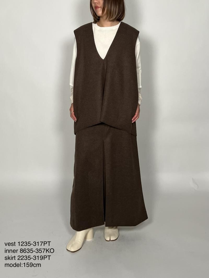 【CHIGNON】圧縮ニット肩タックベスト