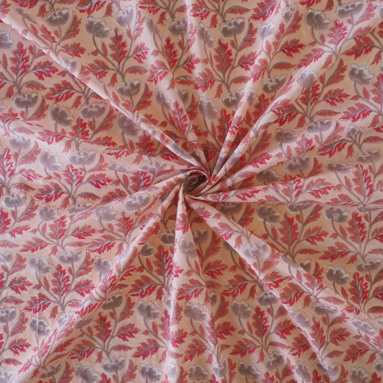 ブロックプリント生地【50cm単位】インド綿  片耳デザイン付き 花柄B コーラルピンク×ブラウン #51414-PK4