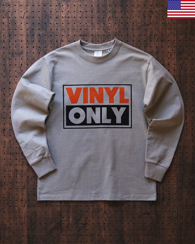 "vinyl only" long sleeve tee in dal sand（受注生産）