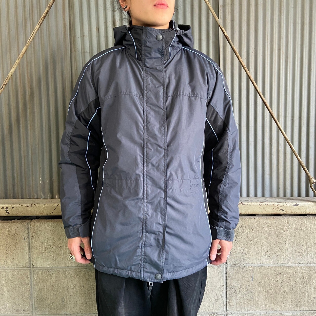 Columbia コロンビア マウンテンパーカー レディースL相当 メンズM相当 