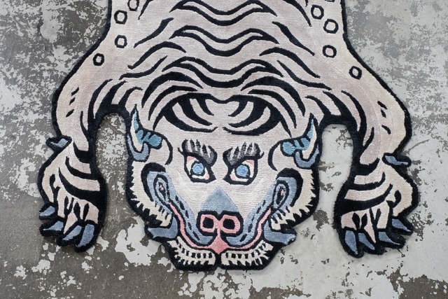 Tibetan Tiger Rug 《Sサイズ•シルク・パールホワイト120》チベタンタイガーラグ