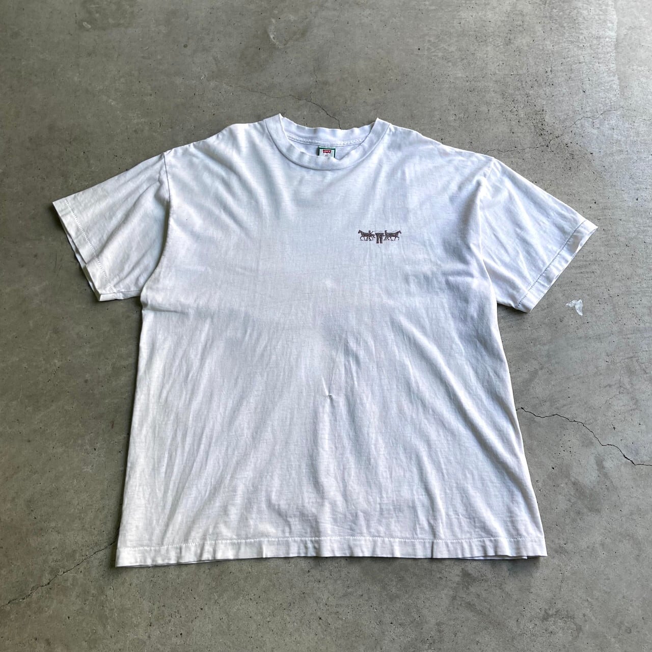 雰囲気系 90年代 Levi's リーバイス フロントロゴプリント Tシャツ
