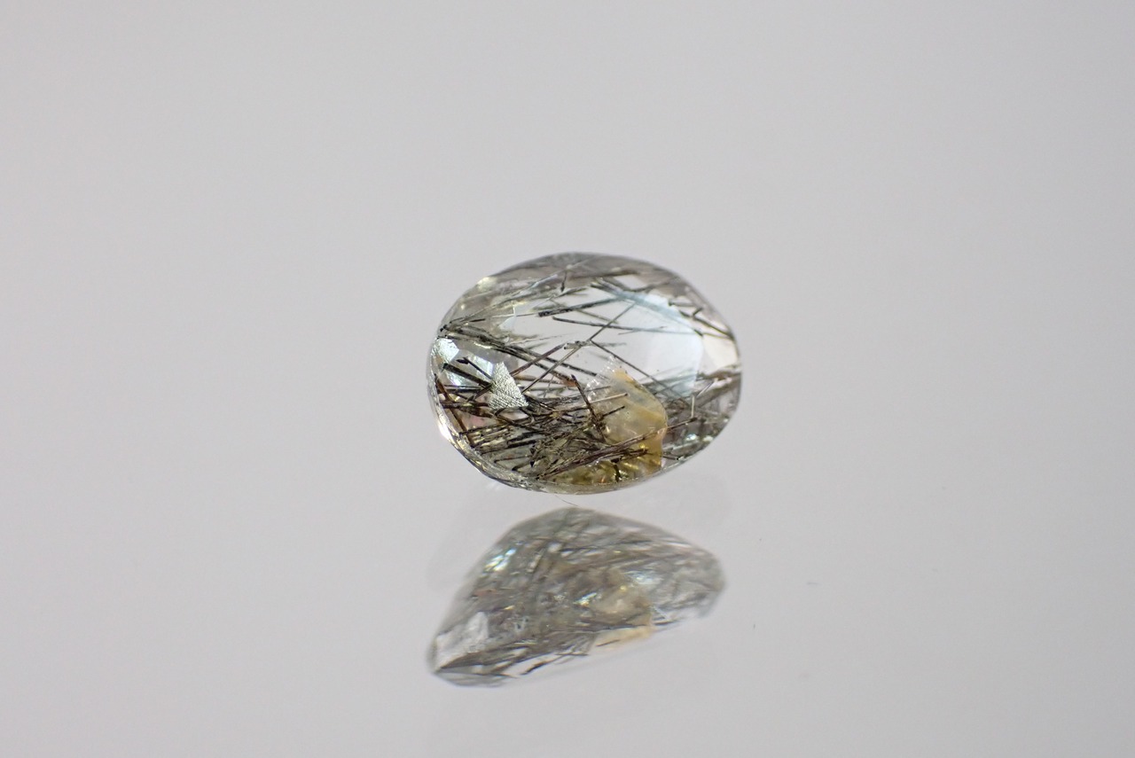 トルマリンインクォーツ　1.18ct　[C4‐757]