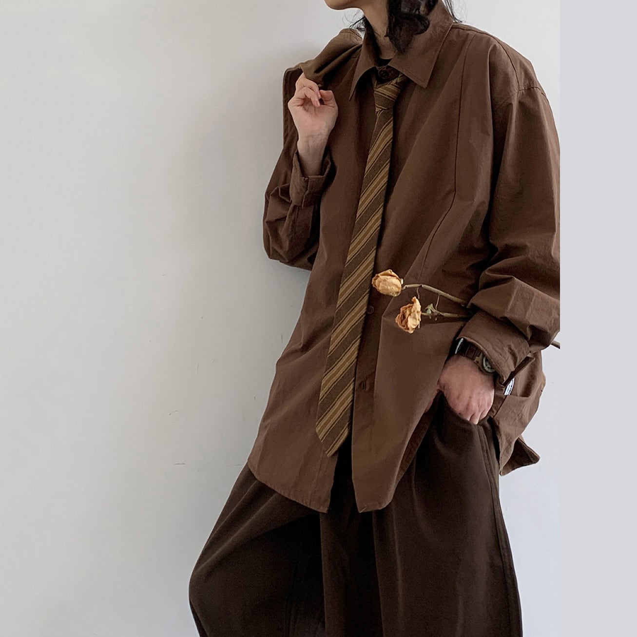 jiwuus茶色の斜めストライプ柄ネクタイ | mblueshop