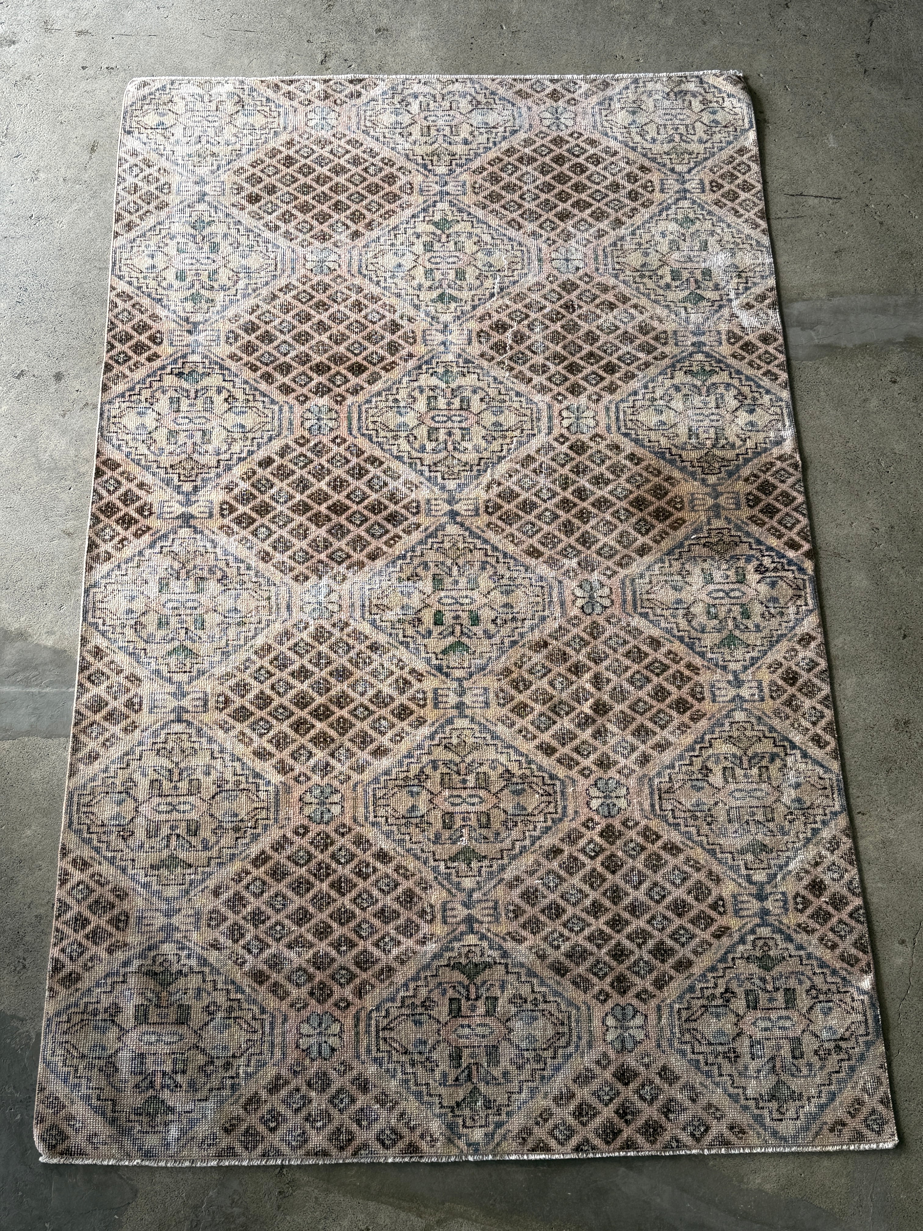 Antiques&Crafts880