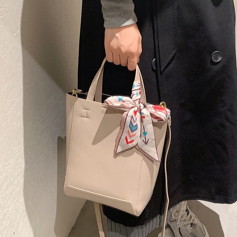 オータムウィンタースタンダードスカーフ レトロ 秋物 冬物 シルク ハンドバッグ メッセンジャーバッグ Tiancai_Wing_Bag36790856969