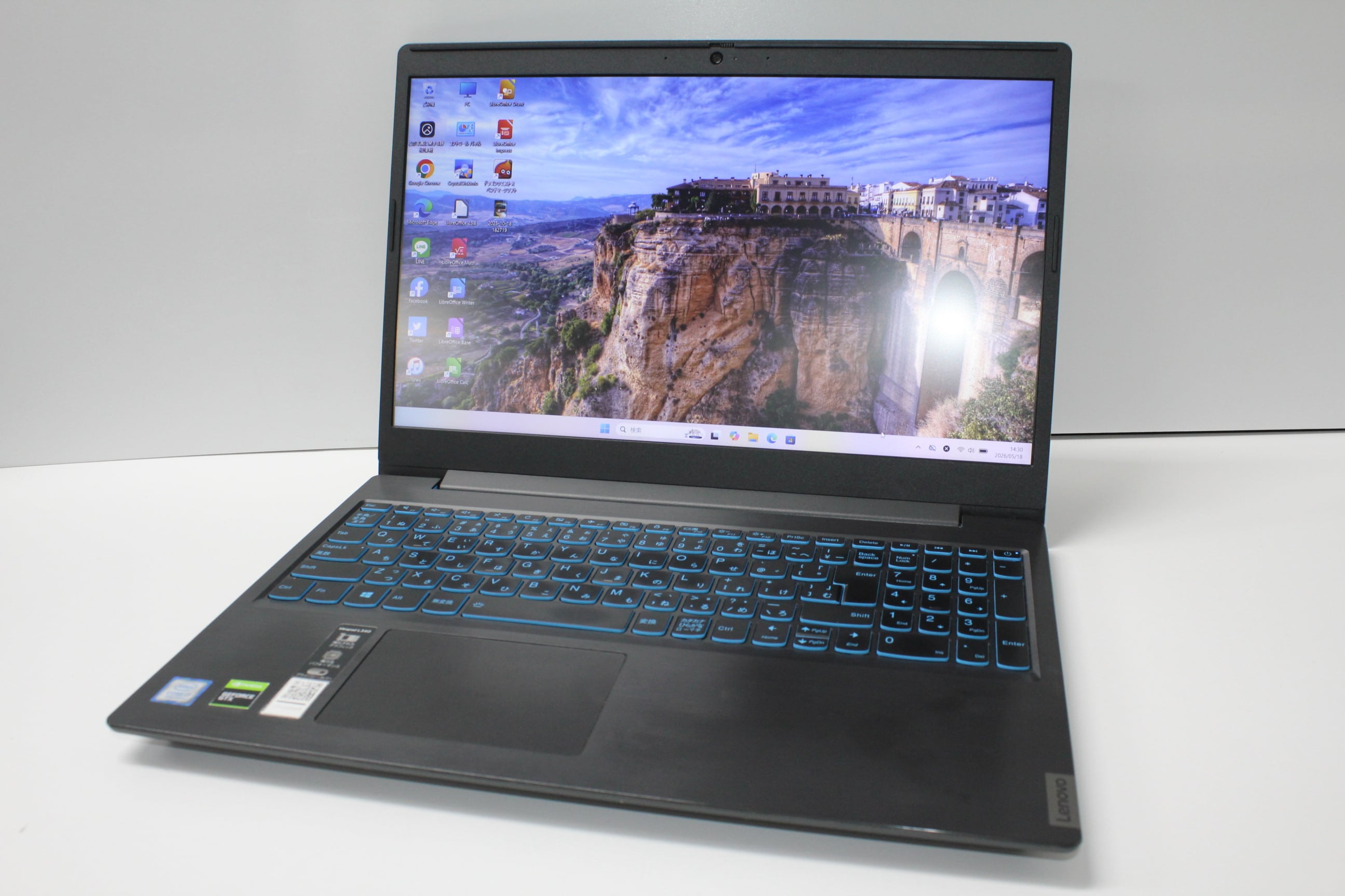 中古良品ノートパソコン Windows11+office 爆速SSD250GB DELL Inspiron 5537 core i3-4010U/メモリ4GB/15.6インチ/無線/カメラ/DVDマルチ 中古良品ノートパソコン Windows11+office 爆速SSD250GB DELL Inspiron