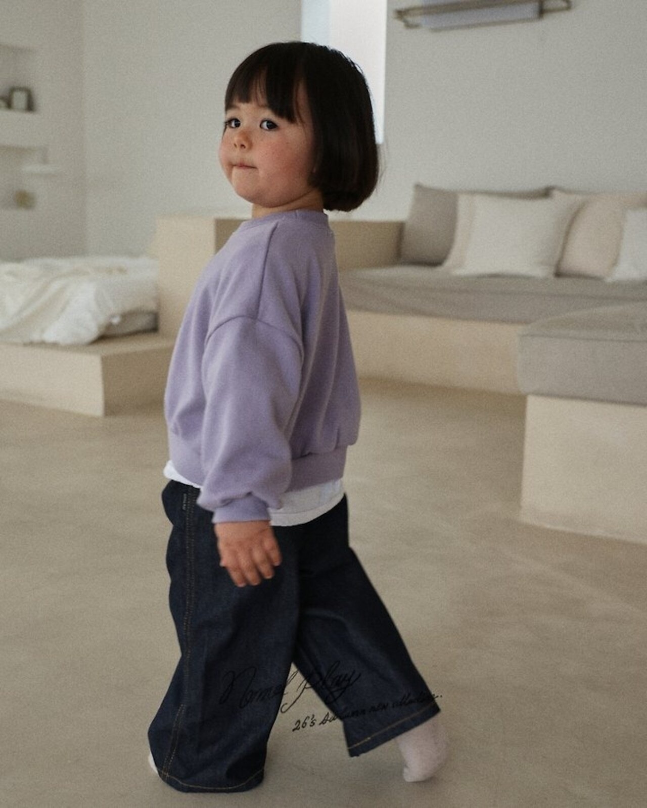 韓国子供服 / 26Autumn / normalplay / フラワー刺繍クロップドスウェット / キッズ / 秋服 *12M~L*