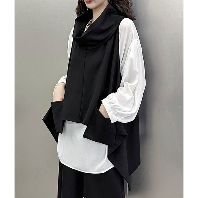 Drape collar vest C0178