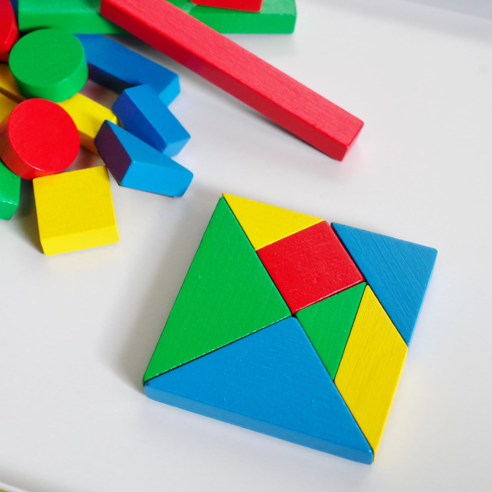 マグネットセット（大）　マグネットシュピーレ マグネットシュピーレ マグネットセット（大） | krtek select toys