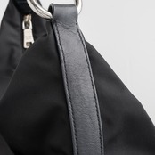 プラダ ショルダーバッグ ブラック ナイロン ヴィンテージ