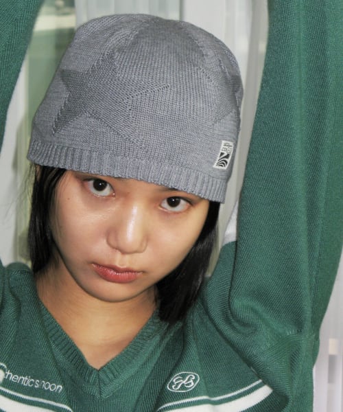ニットキャップ・ビーニー SINOON JACQUARD STAR BEANIE GREY 5cea8be42e122ab5227769eb6a90d8