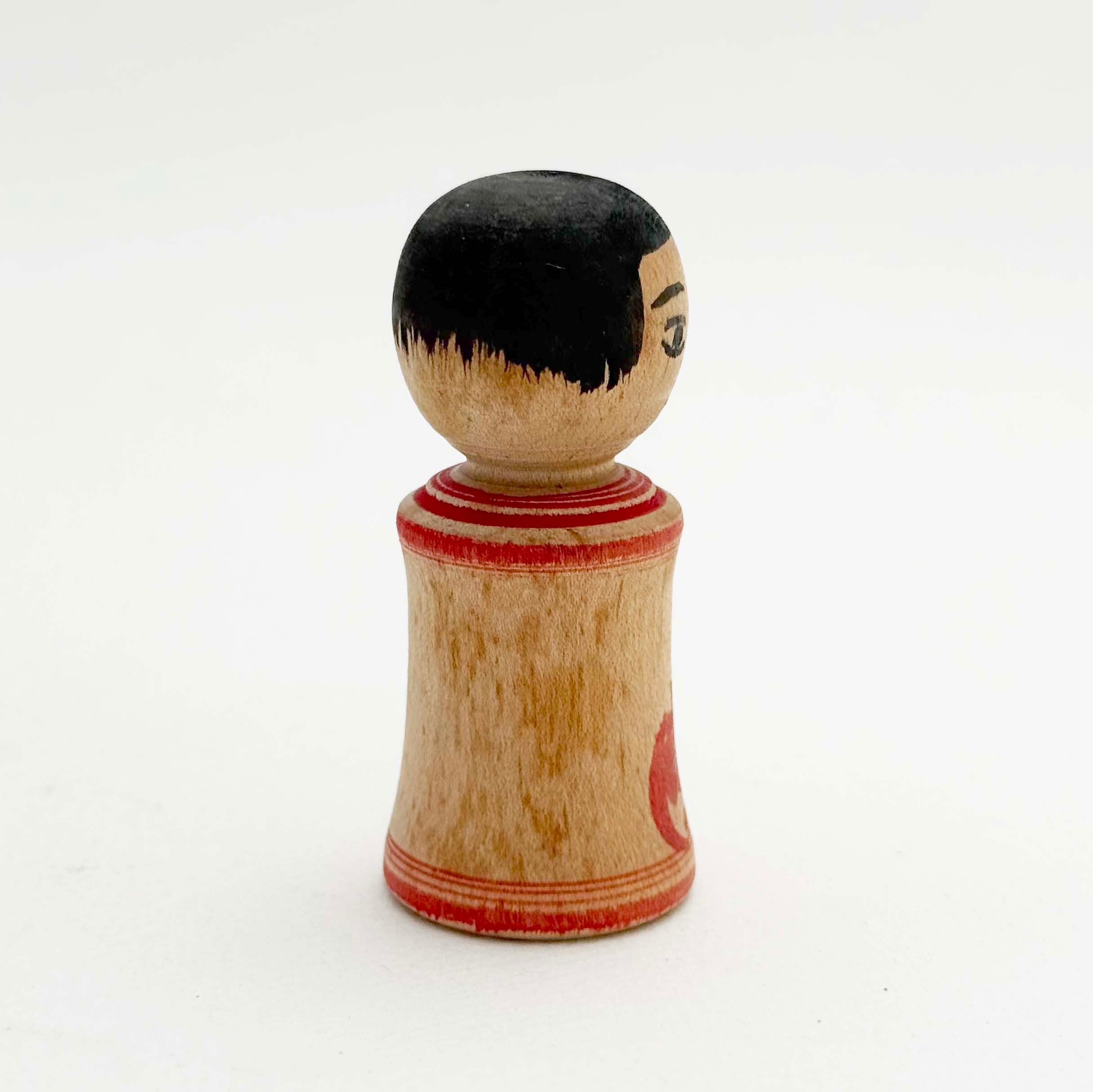 今晃工人 / 小寸こけし（赤い花 6cm）