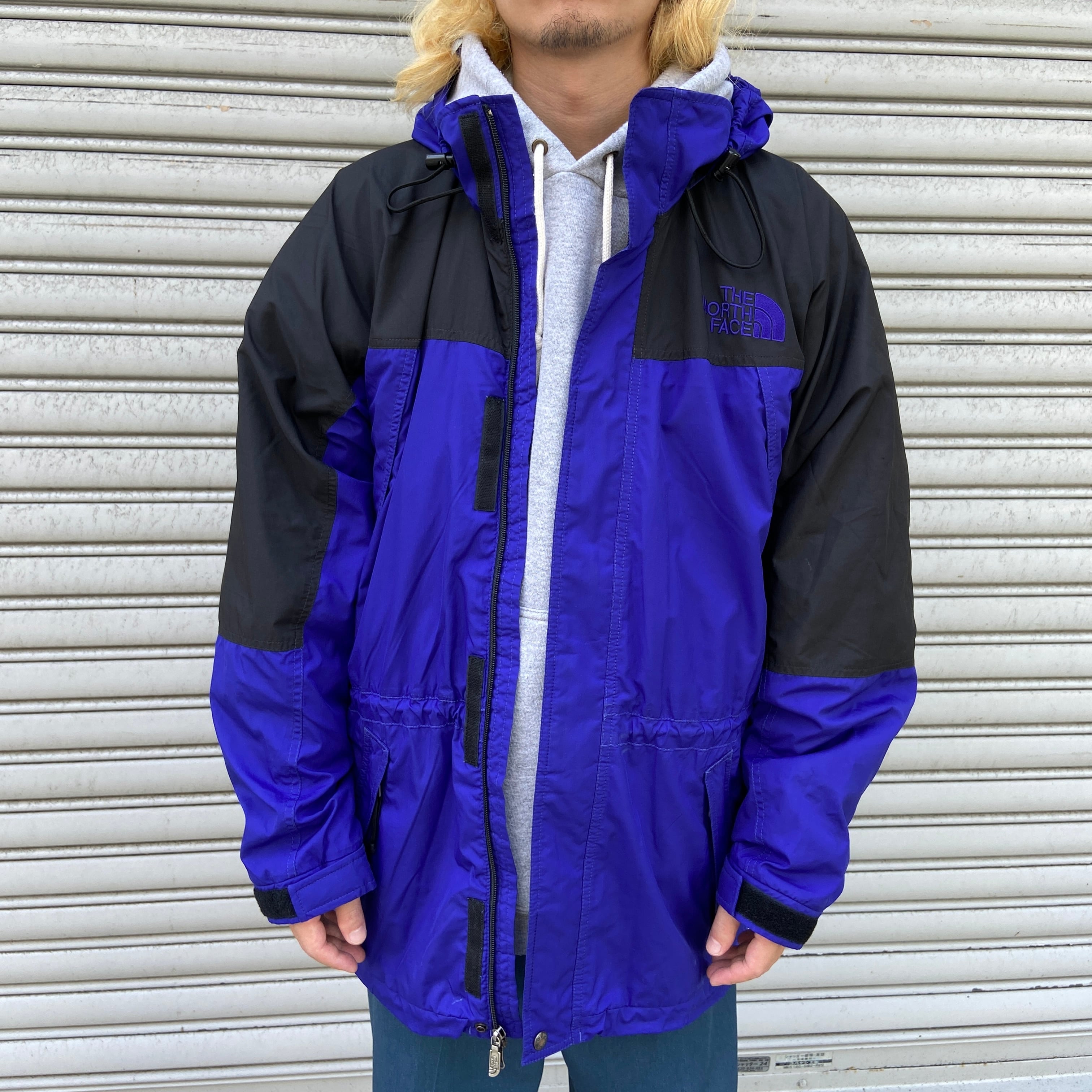 希少》THENORTHFACE 辛く ザノースフェイス☆マウンテンパーカー M 刺繍