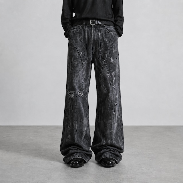 Dirty damaged denim pants 0004