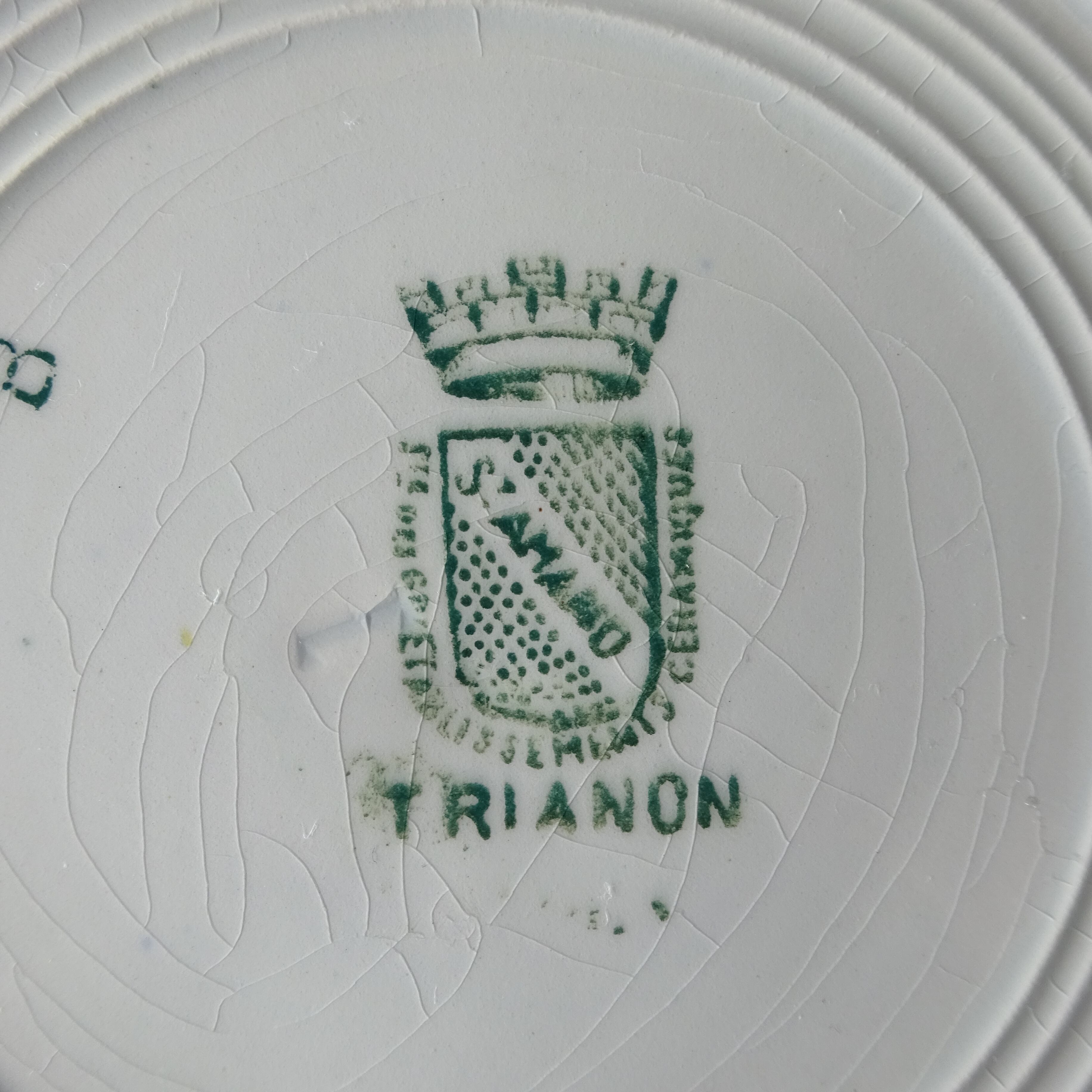 Saint-Amand-les-Eaux modèle《TRIANON》assiette creuse (D)