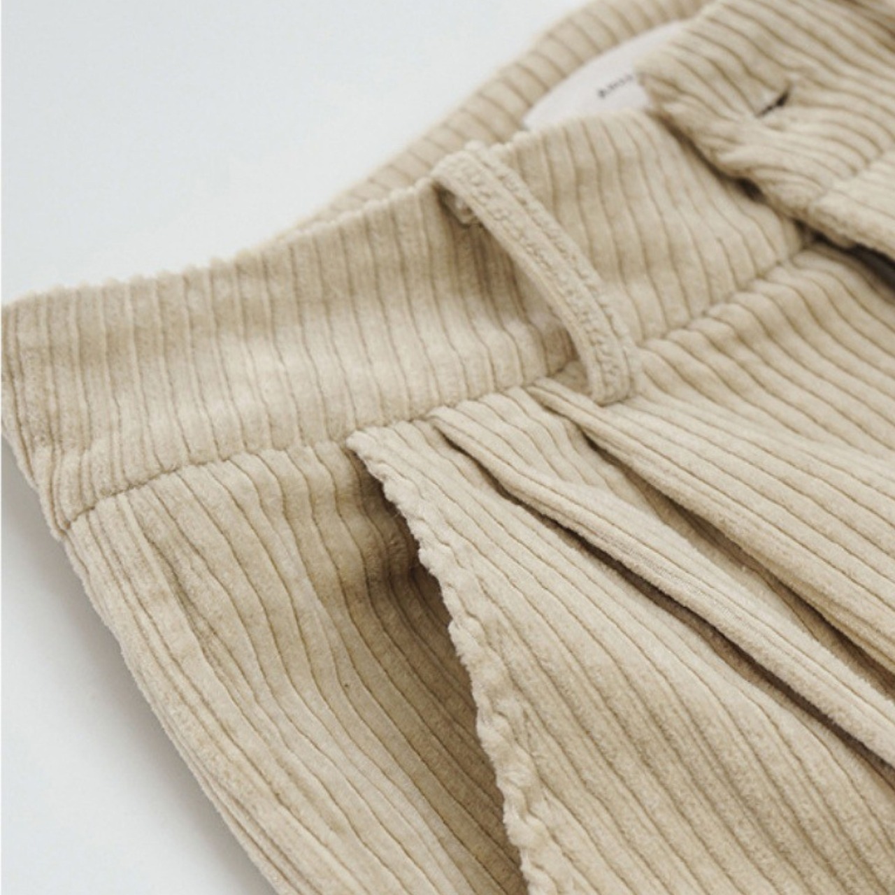 タック入りクロップド ワイド コーデュロイパンツ    F0139 - 7