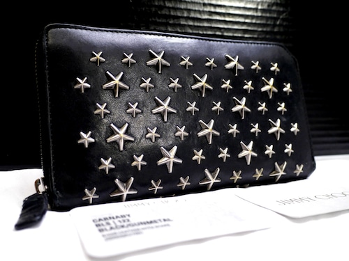 2016AW 9.8万★JIMMY CHOO ジミーチュウ CARNABYカーナビー ラウンドジップ レザー 長財布 黒★ お馴染みの☆スタッズが主張する定番ライン