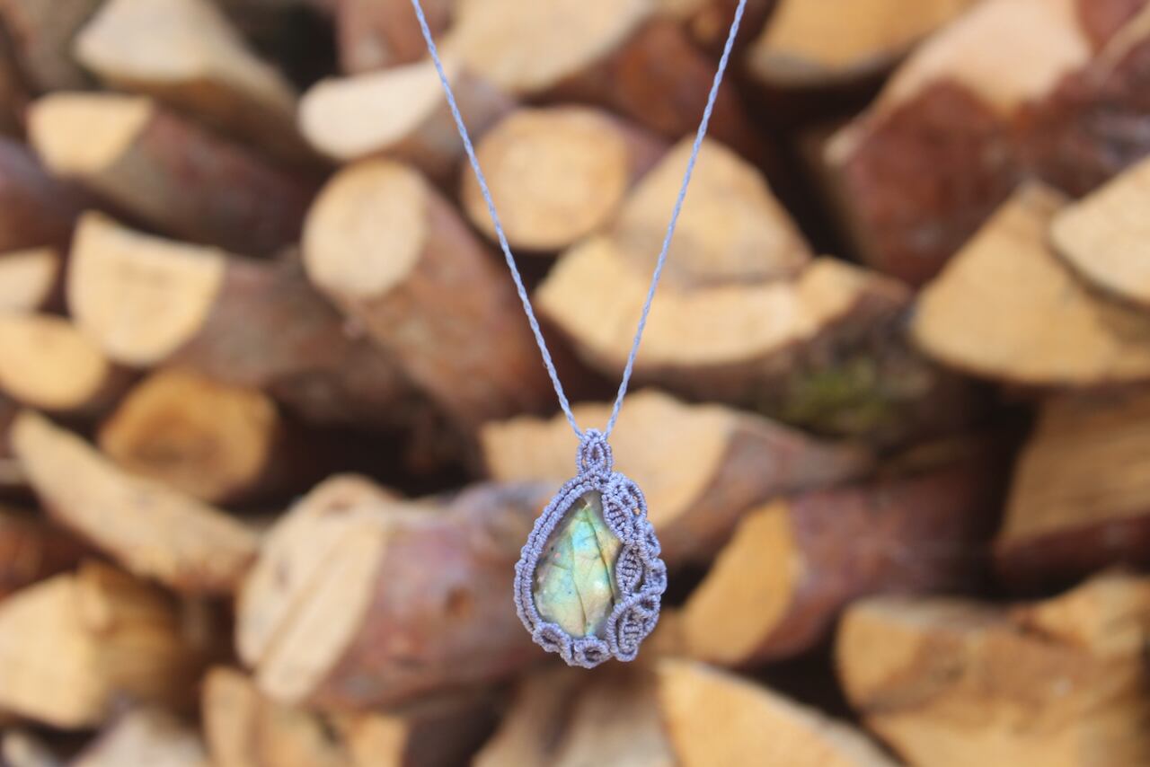 Multi color Labradorite micro macrame pendant