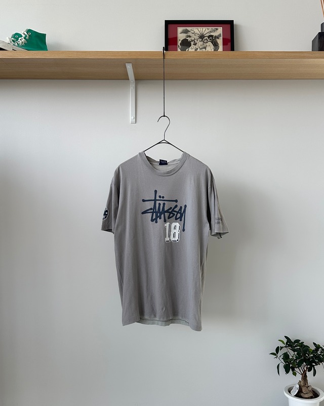 -Stussy- Vintage 90s M Print T-Shirt made in USA