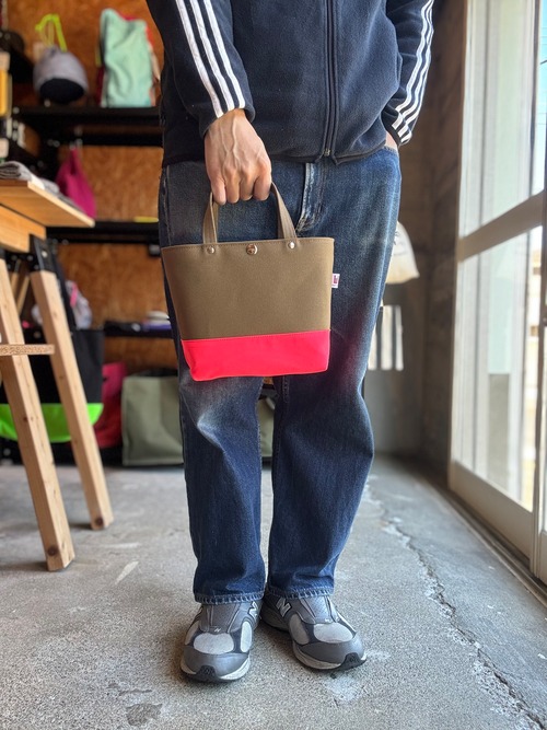 トートS　薄茶×ネオンピンク　「なりゆき街道旅」で紹介されました。