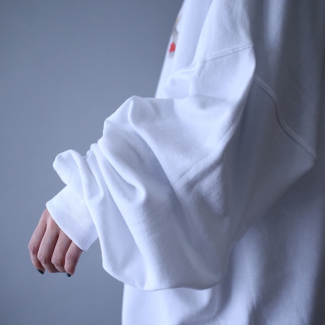 "小鳥" good printed XXXL super over silhouette white sweatshirt