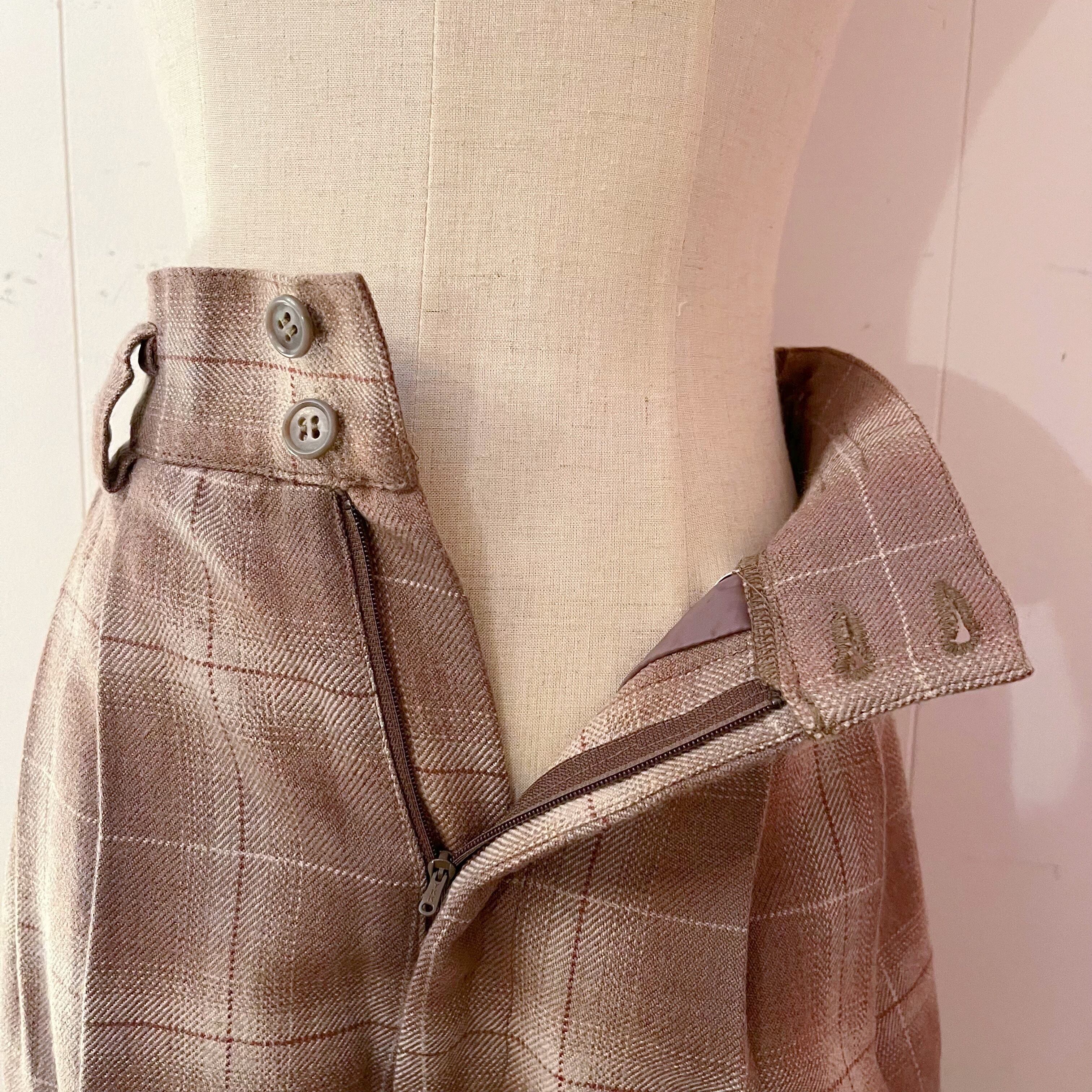 pale brown check tuck pants