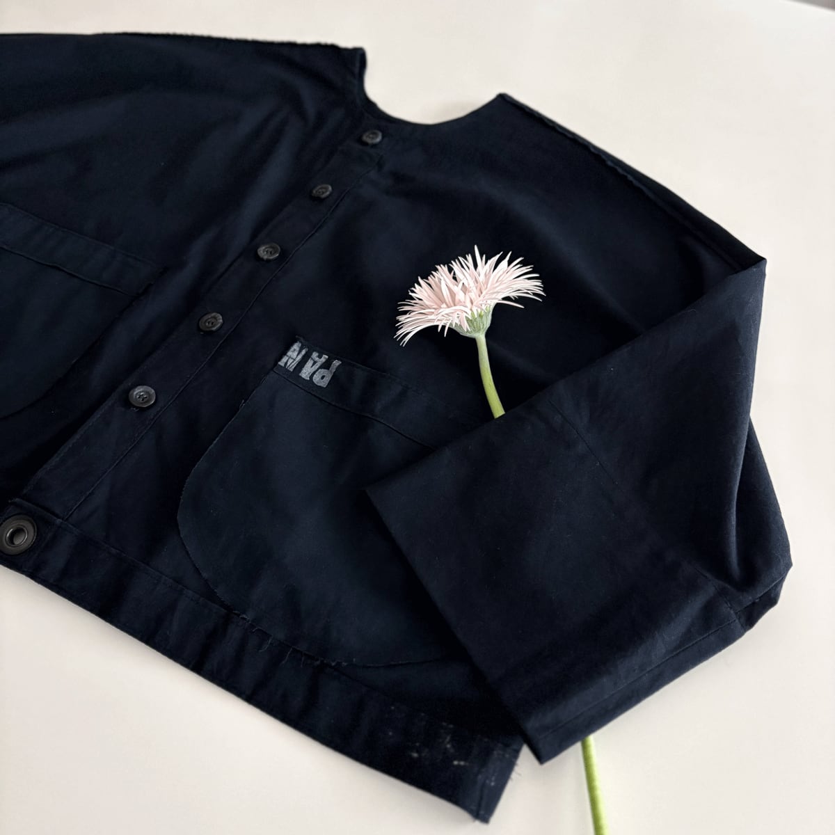 ビンテージの生地を使ったドルマンジャケット　ネイビー