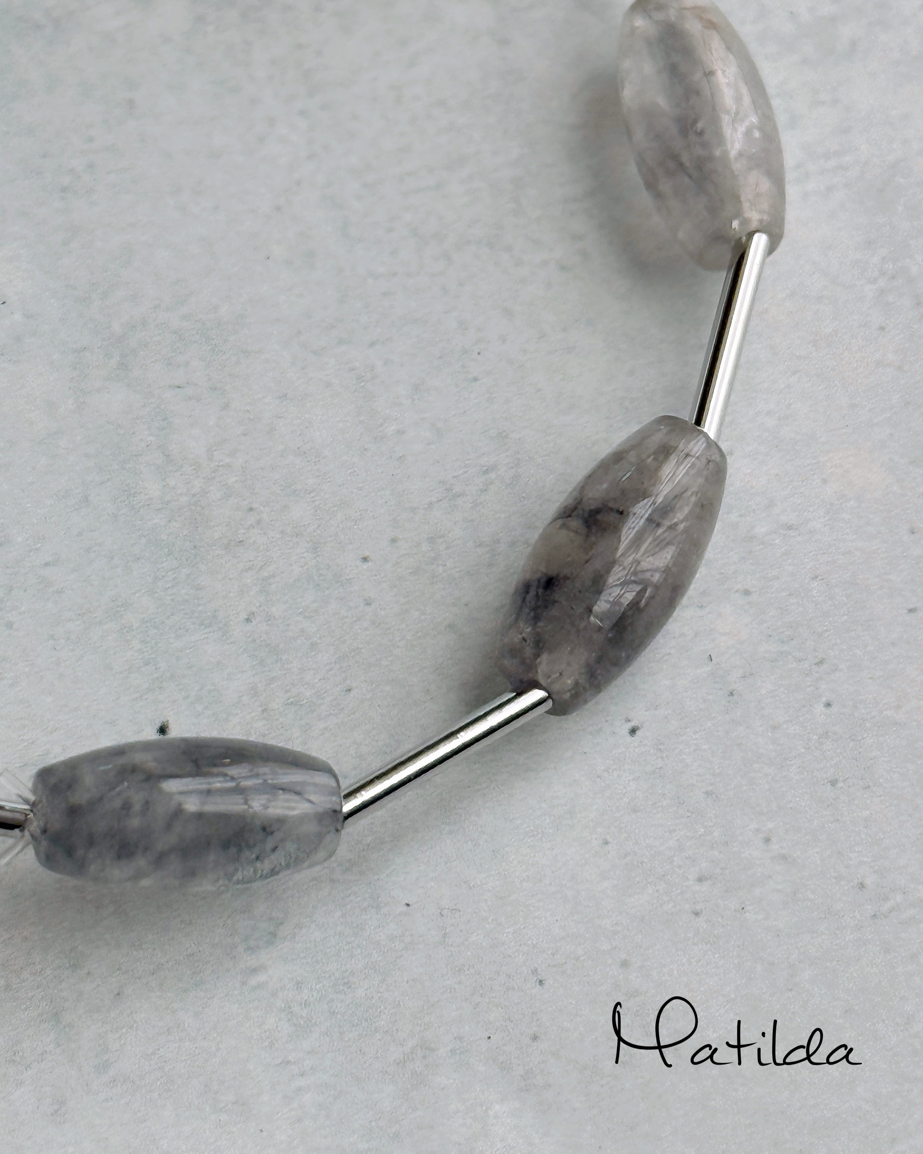 【再販】Tube & stone bracelet(グレークォーツ)