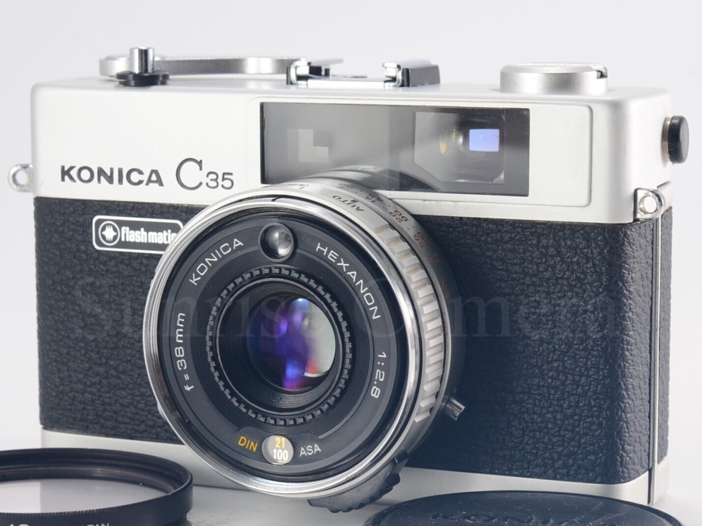 コニカ フィルムカメラ Amazon | フィルムカメラ 人気 女子 KONICA C35E&L フィルムカメラ