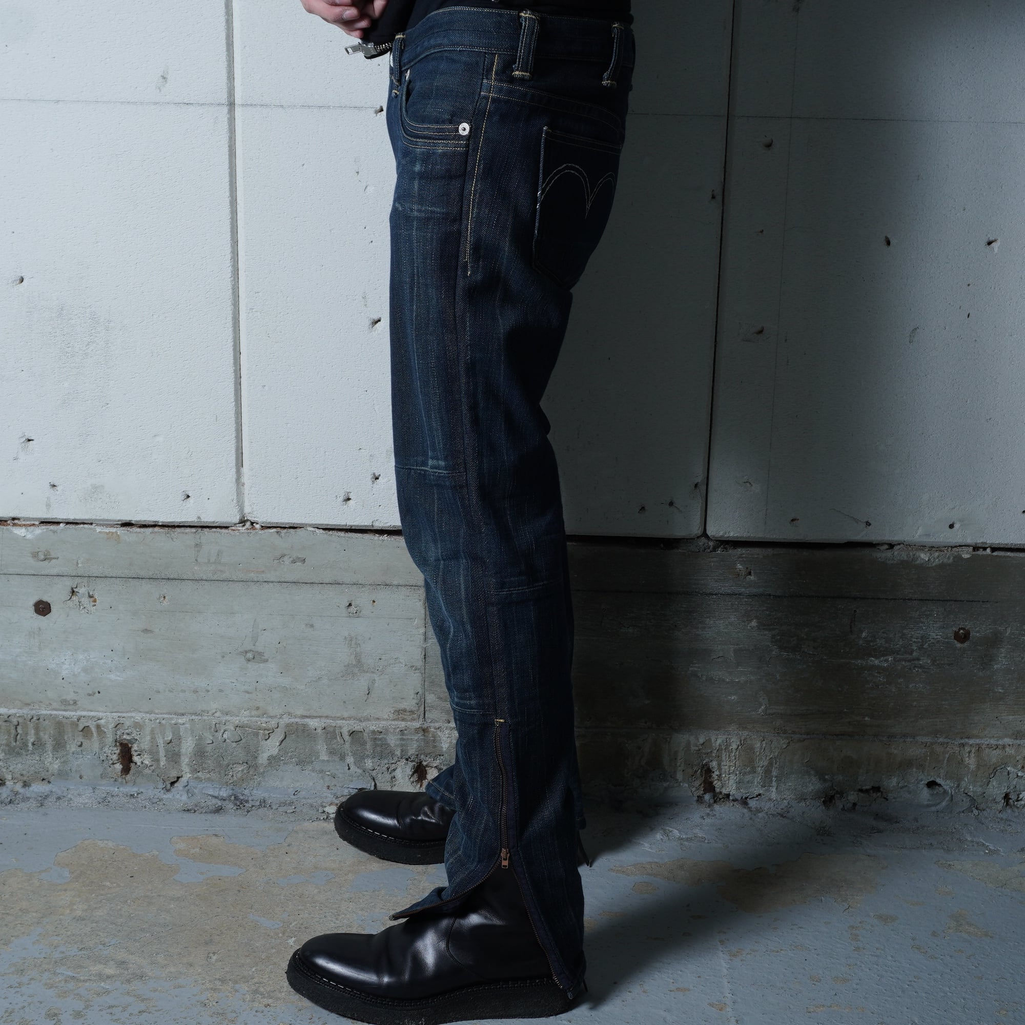 Levi's】リーバイスRED