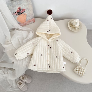 【BABY&KID】ムーン柄帽子付きアウター