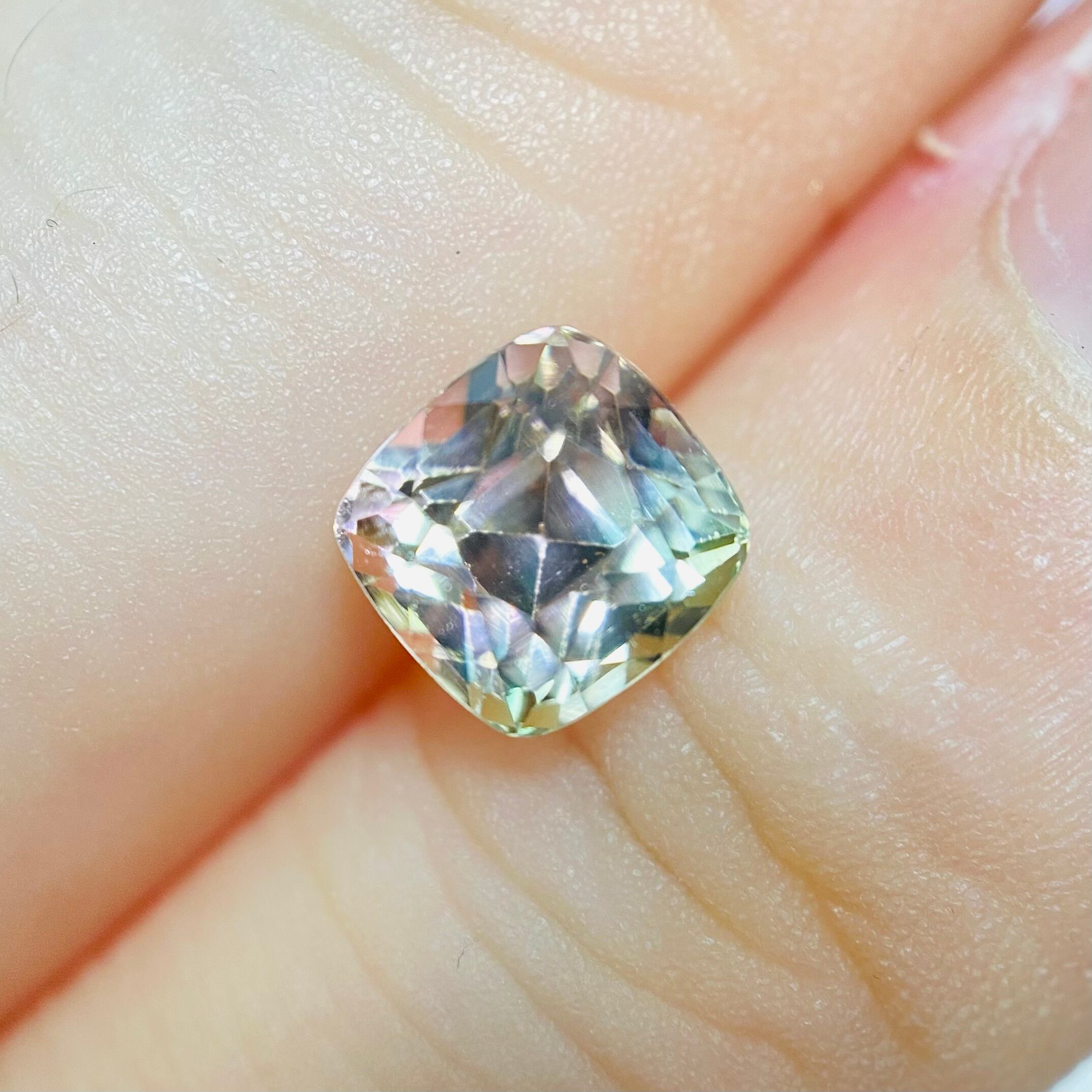 印象派画家の庭園 トルマリン